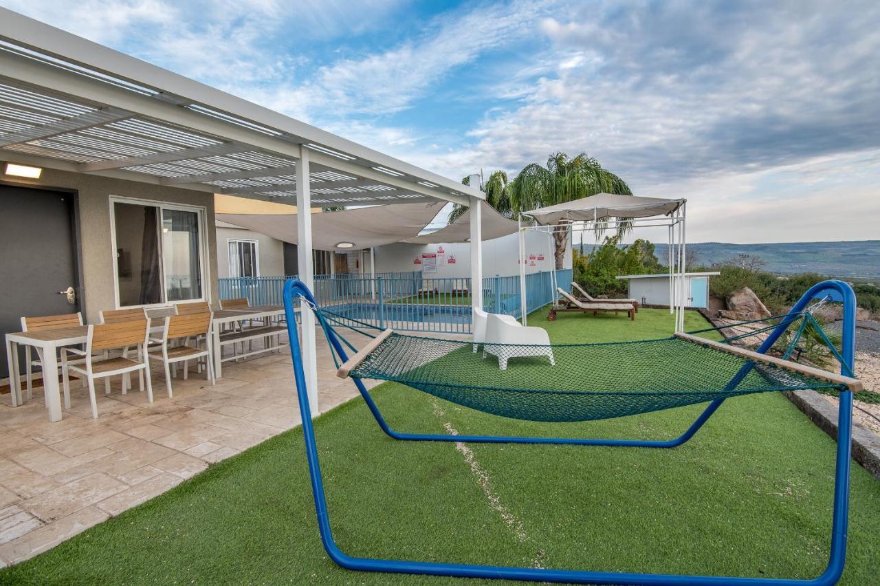 Shmulik'S Resort Couples Or Families Only Had Nes Esterno foto